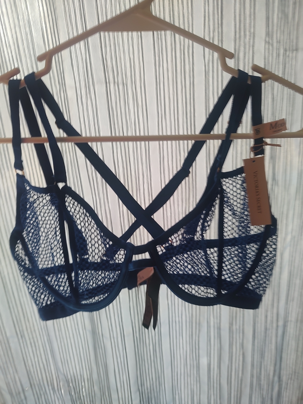 Victoria's Secret Navy Mesh Strappy Underwire Bra